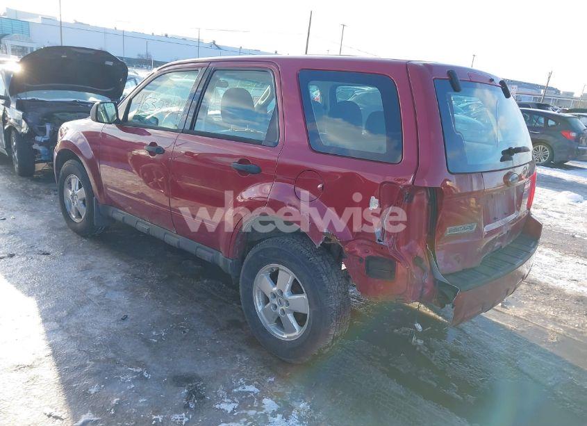 Photo 3 of 2011 Ford Escape XLS (VIN 1FMCU0C75BKC40626)