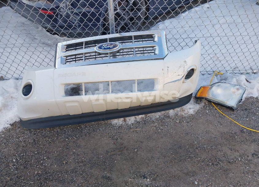 Photo 12 of 2011 Ford Escape XLS (VIN 1FMCU0C76BKB11875)