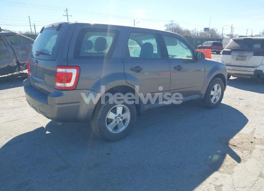 Photo 4 of 2011 Ford Escape XLS (VIN 1FMCU0C76BKB65144)