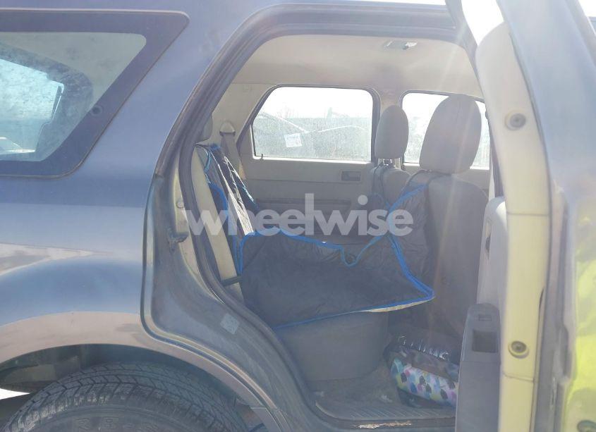 Photo 8 of 2011 Ford Escape XLS (VIN 1FMCU0C76BKB65144)