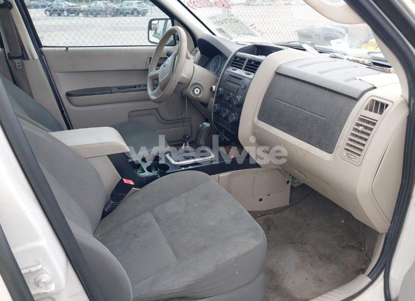 Photo 5 of 2011 Ford Escape XLS (VIN 1FMCU0C76BKC50856)