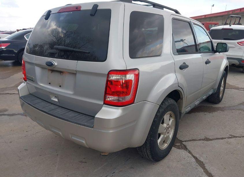 Photo 4 of 2012 Ford Escape XLS (VIN 1FMCU0C76CKA66342)