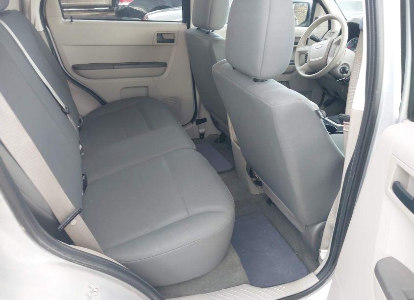 Photo 8 of 2012 Ford Escape XLS (VIN 1FMCU0C76CKA66342)