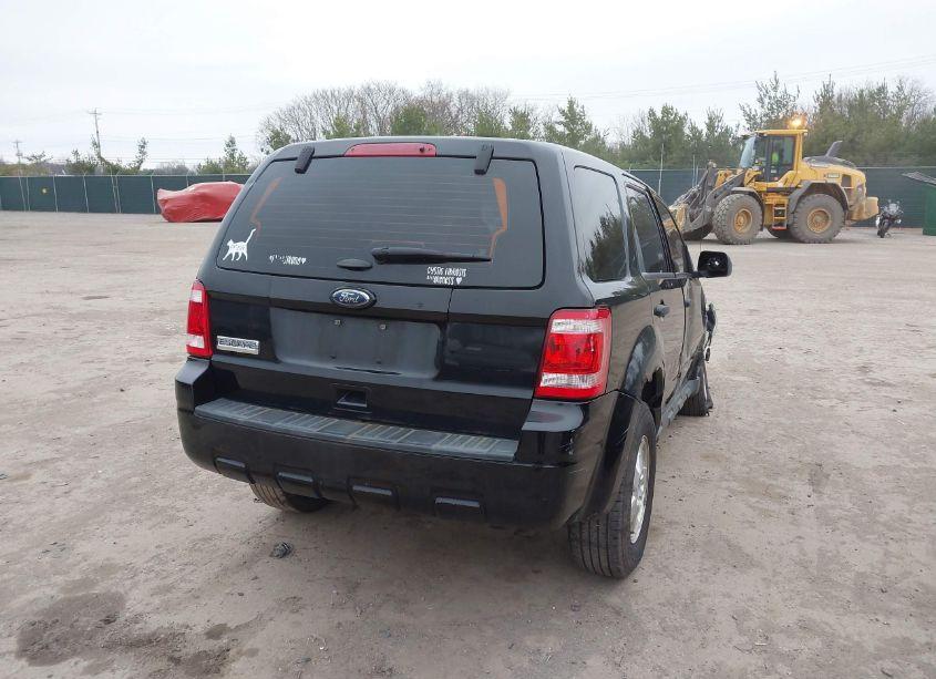 Photo 4 of 2012 Ford Escape XLS (VIN 1FMCU0C76CKB34204)