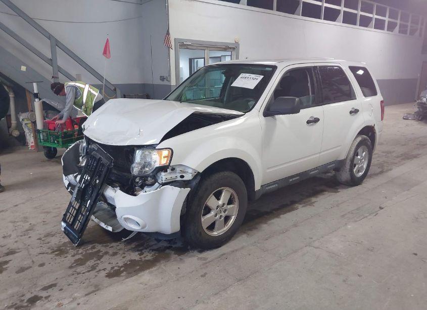 Photo 2 of 2012 Ford Escape XLS (VIN 1FMCU0C76CKC20080)