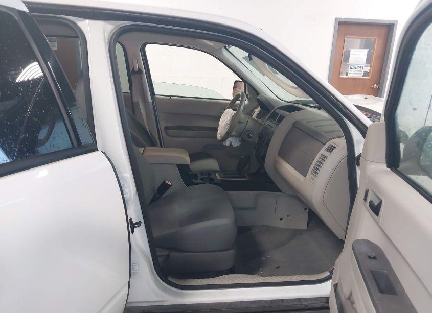 Photo 5 of 2012 Ford Escape XLS (VIN 1FMCU0C76CKC20080)