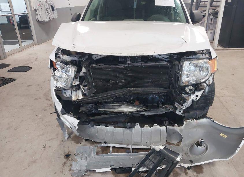 Photo 6 of 2012 Ford Escape XLS (VIN 1FMCU0C76CKC20080)