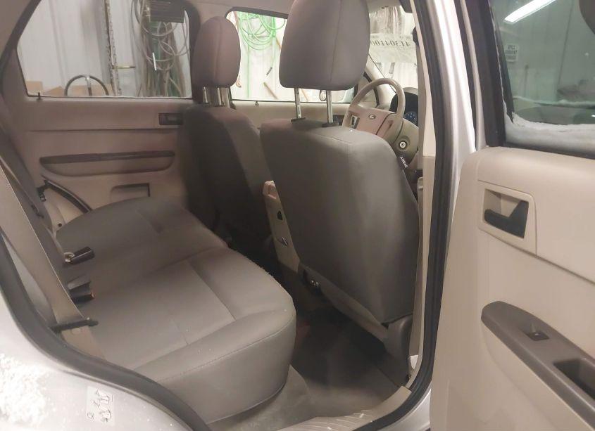 Photo 8 of 2011 Ford Escape XLS (VIN 1FMCU0C77BKA92074)