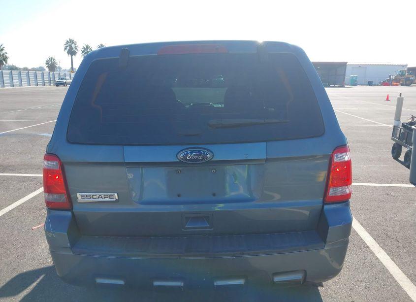 Photo 16 of 2012 Ford Escape XLS (VIN 1FMCU0C77CKB93505)