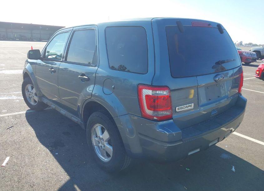 Photo 3 of 2012 Ford Escape XLS (VIN 1FMCU0C77CKB93505)