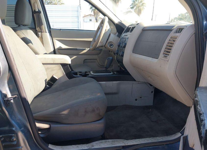 Photo 5 of 2012 Ford Escape XLS (VIN 1FMCU0C77CKB93505)