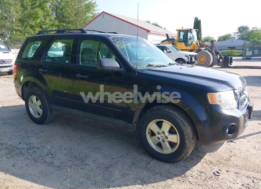 Photo 14 of 2012 Ford Escape XLS (VIN 1FMCU0C77CKC73676)