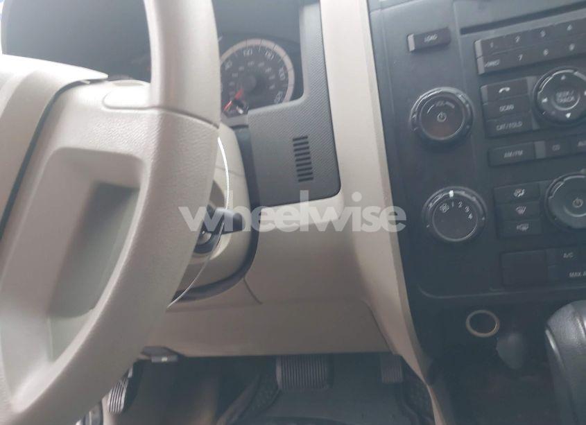 Photo 11 of 2010 Ford Escape XLS (VIN 1FMCU0C78AKD02387)