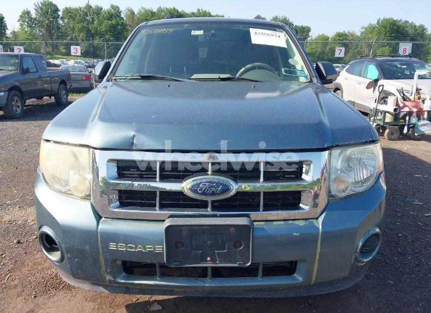 Photo 6 of 2011 Ford Escape XLS (VIN 1FMCU0C78BKA78085)