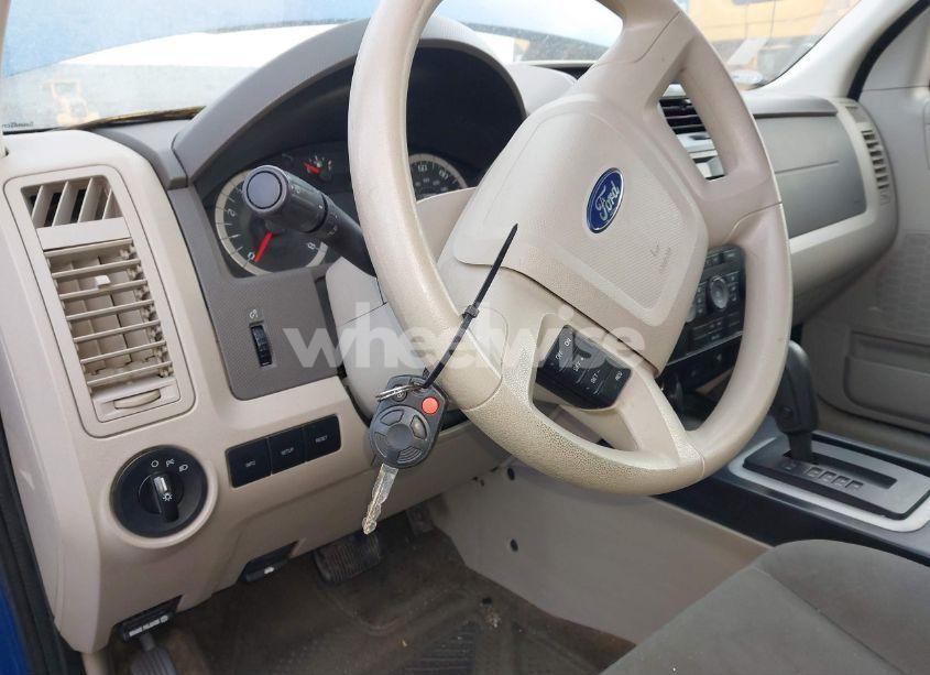 Photo 11 of 2011 Ford Escape XLS (VIN 1FMCU0C78BKA86624)