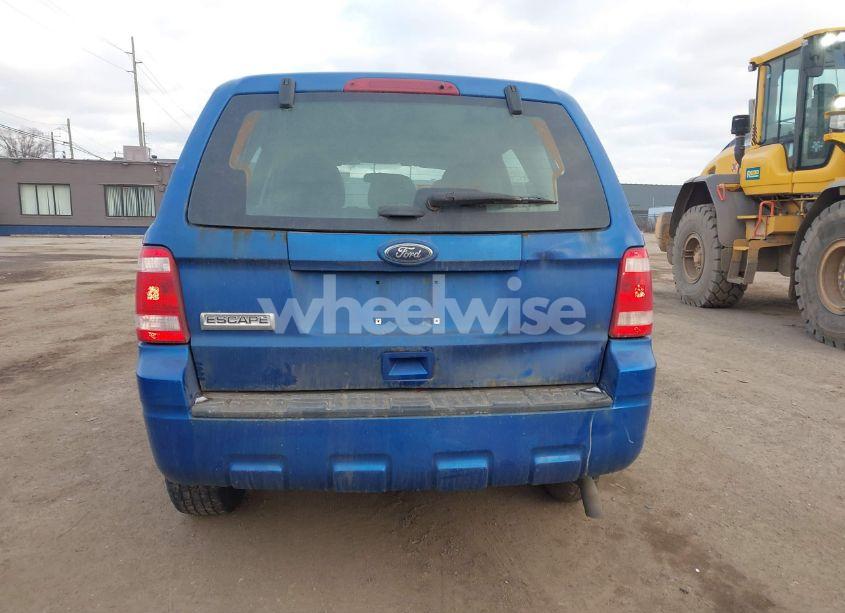 Photo 16 of 2011 Ford Escape XLS (VIN 1FMCU0C78BKA86624)