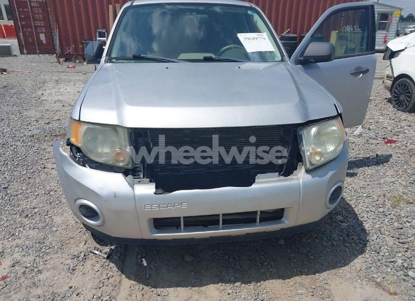 Photo 6 of 2011 Ford Escape XLS (VIN 1FMCU0C79BKB63761)