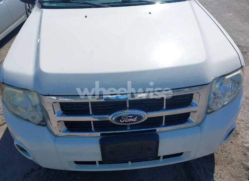 Photo 6 of 2012 Ford Escape XLS (VIN 1FMCU0C79CKB45133)