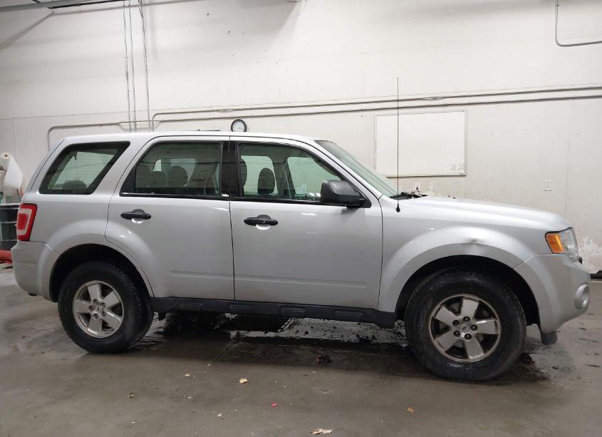 Photo 13 of 2012 Ford Escape XLS (VIN 1FMCU0C79CKB79282)