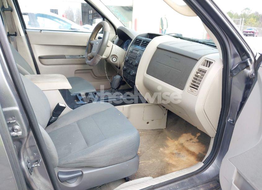 Photo 5 of 2012 Ford Escape XLS (VIN 1FMCU0C79CKC13673)