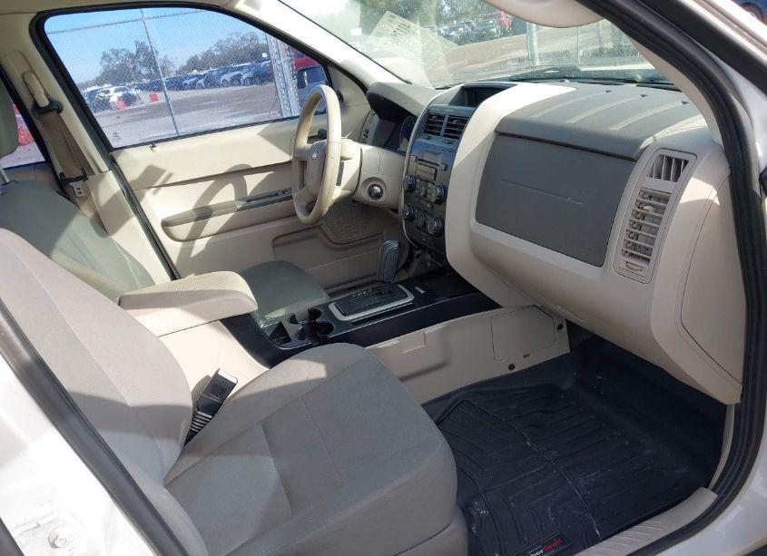 Photo 5 of 2012 Ford Escape XLS (VIN 1FMCU0C79CKC27637)