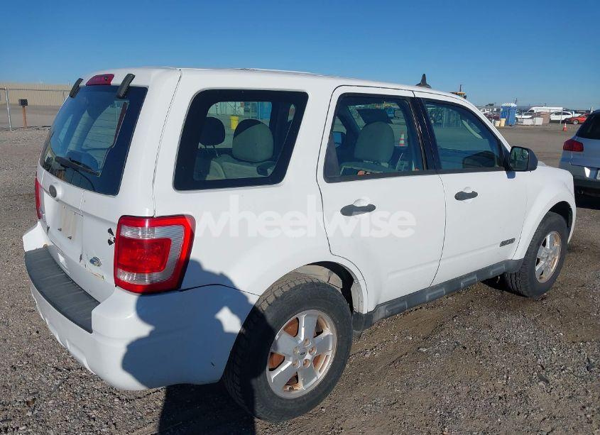 Photo 4 of 2012 Ford Escape XLS (VIN 1FMCU0C79CKC47743)