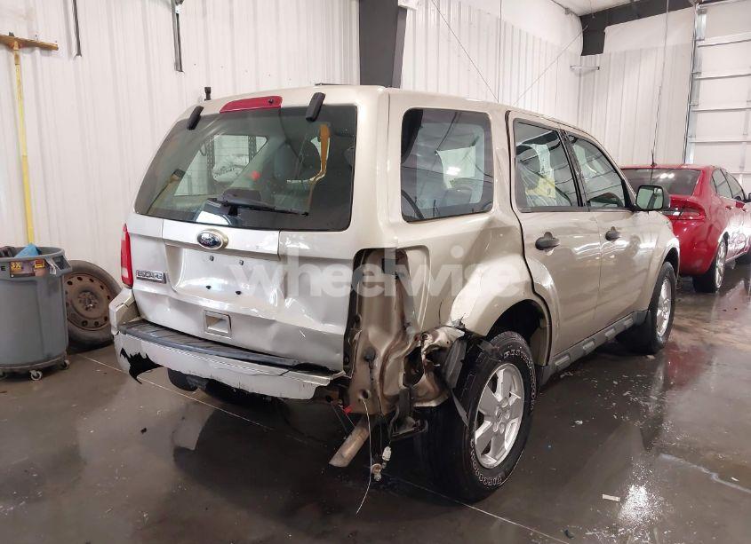Photo 6 of 2011 Ford Escape XLS (VIN 1FMCU0C7XBKA32239)