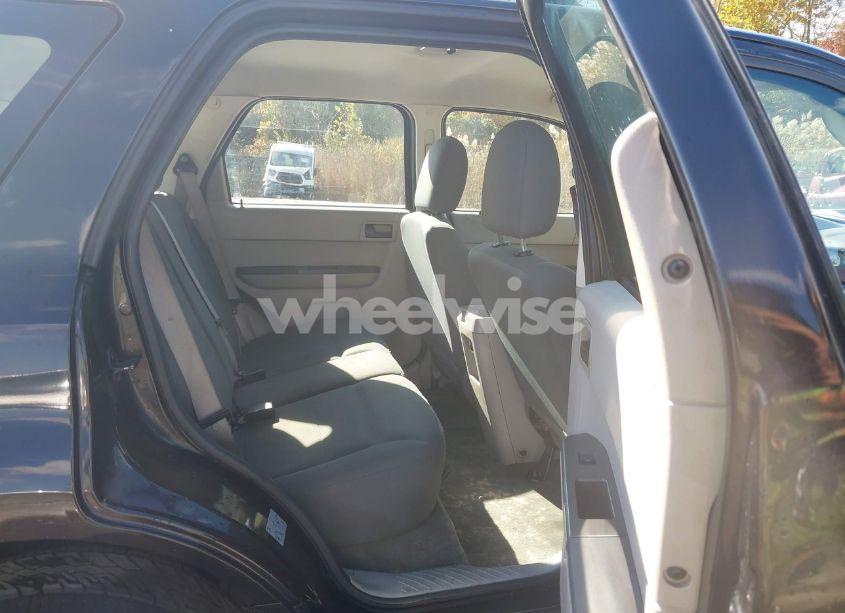 Photo 8 of 2011 Ford Escape XLS (VIN 1FMCU0C7XBKB44135)