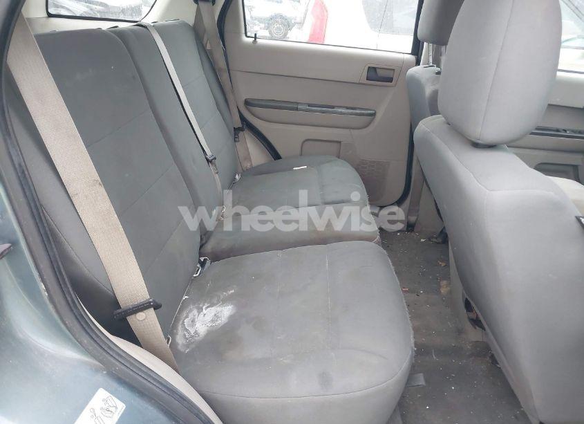Photo 8 of 2011 Ford Escape XLS (VIN 1FMCU0C7XBKB77538)