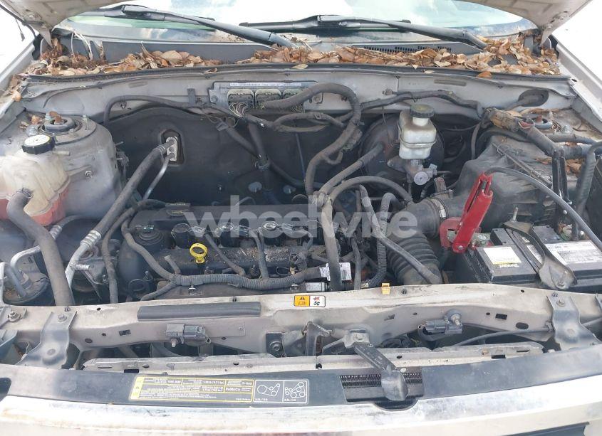 Photo 10 of 2012 Ford Escape XLS (VIN 1FMCU0C7XCKA20447)