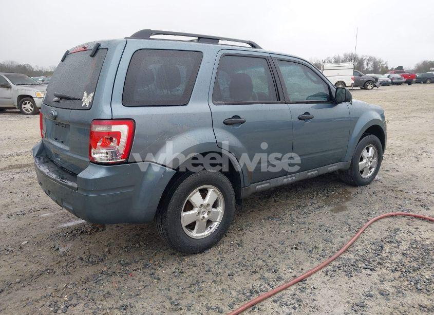 Photo 4 of 2012 Ford Escape XLS (VIN 1FMCU0C7XCKA81510)