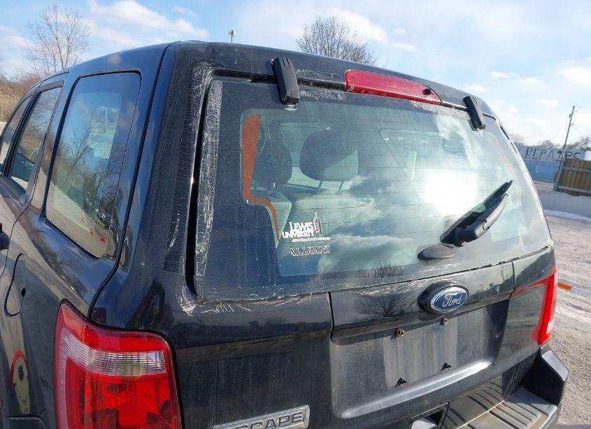 Photo 16 of 2012 Ford Escape XLS (VIN 1FMCU0C7XCKC38680)