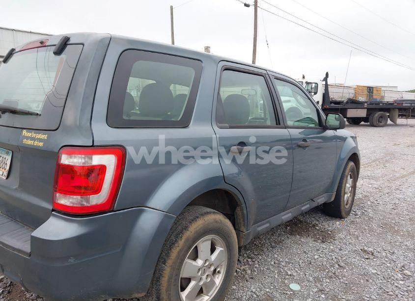 Photo 4 of 2012 Ford Escape XLS (VIN 1FMCU0C7XCKC75776)