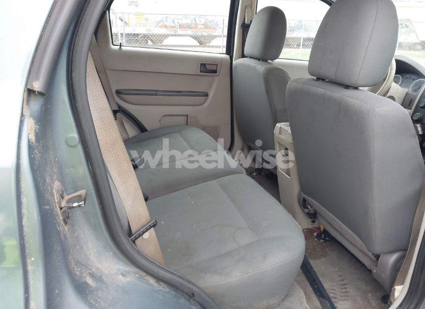 Photo 8 of 2012 Ford Escape XLS (VIN 1FMCU0C7XCKC75776)