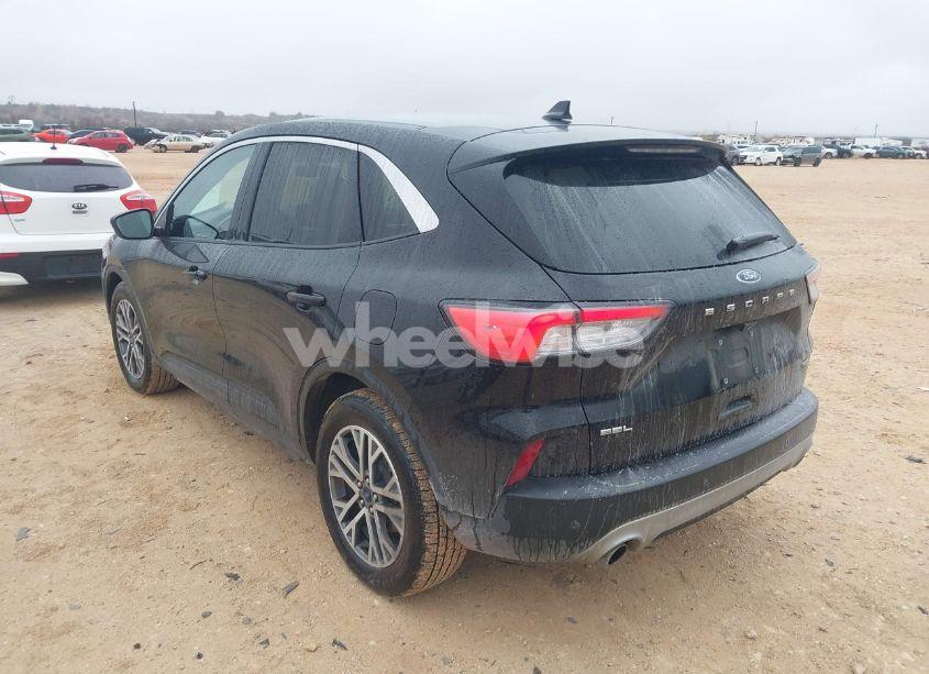 Photo 3 of 2022 Ford Escape SEL HYBRID (VIN 1FMCU0CZ3NUA17463)