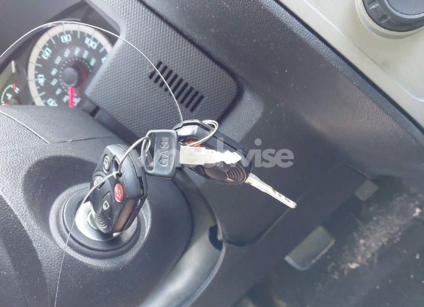 Photo 11 of 2010 Ford Escape XLT (VIN 1FMCU0D70AKB62365)