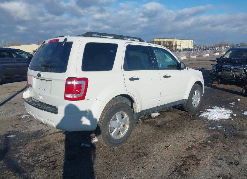 Photo 4 of 2010 Ford Escape XLT (VIN 1FMCU0D70AKC88676)