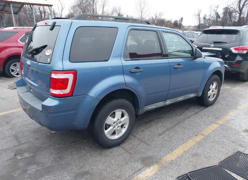 Photo 4 of 2010 Ford Escape XLT (VIN 1FMCU0D70AKC91657)