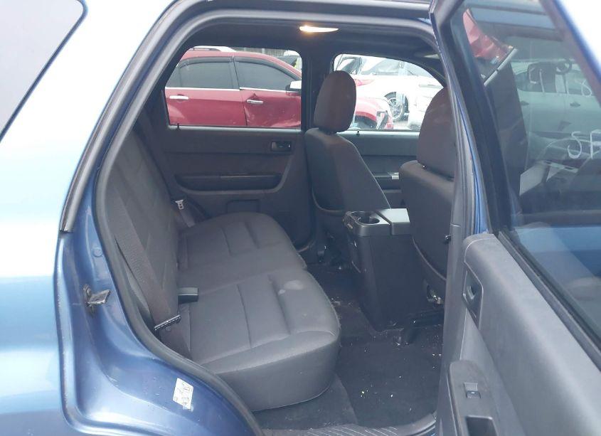 Photo 8 of 2010 Ford Escape XLT (VIN 1FMCU0D70AKC91657)
