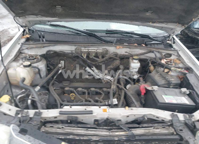 Photo 10 of 2011 Ford Escape XLT AUTOMATIC (VIN 1FMCU0D70BKB07254)