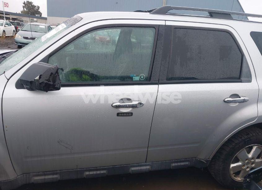 Photo 14 of 2011 Ford Escape XLT AUTOMATIC (VIN 1FMCU0D70BKB07254)