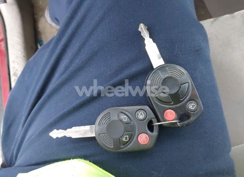 Photo 11 of 2011 Ford Escape XLT (VIN 1FMCU0D70BKB19310)