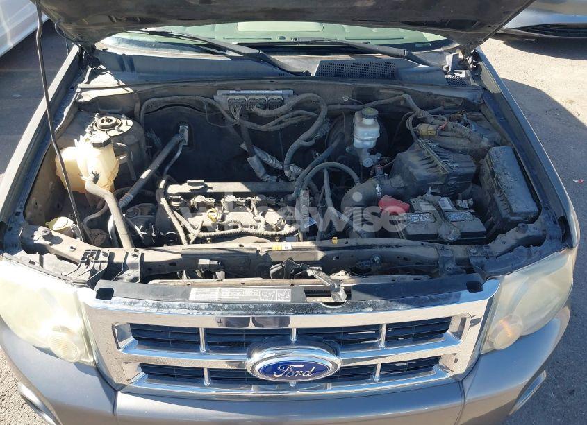 Photo 10 of 2011 Ford Escape XLT (VIN 1FMCU0D70BKB91382)