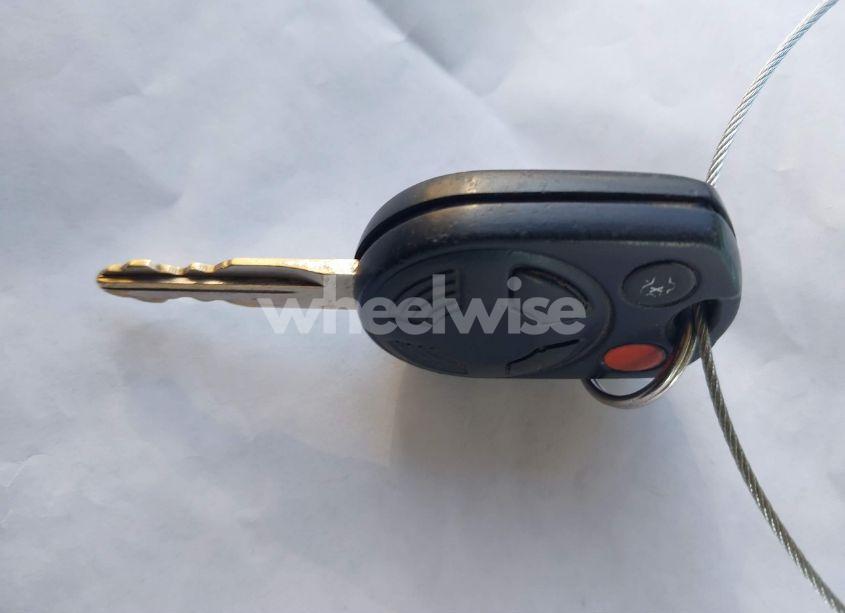 Photo 11 of 2011 Ford Escape XLT (VIN 1FMCU0D70BKB91382)