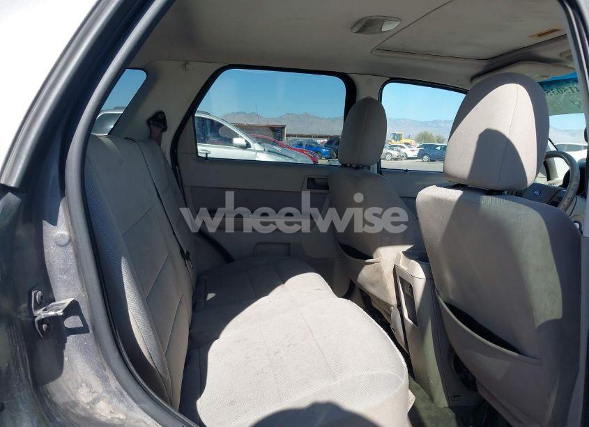 Photo 8 of 2011 Ford Escape XLT (VIN 1FMCU0D70BKB91382)