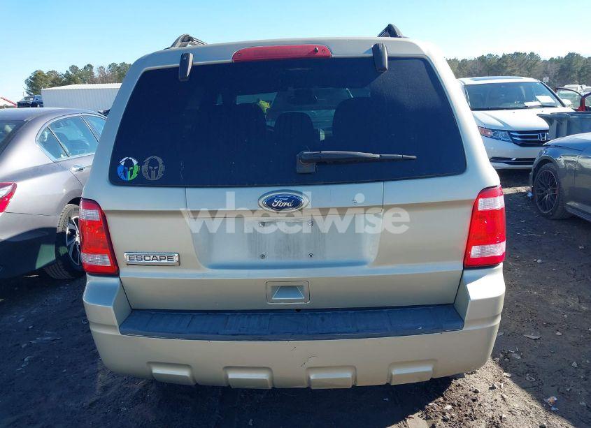 Photo 16 of 2011 Ford Escape XLT (VIN 1FMCU0D70BKC47529)