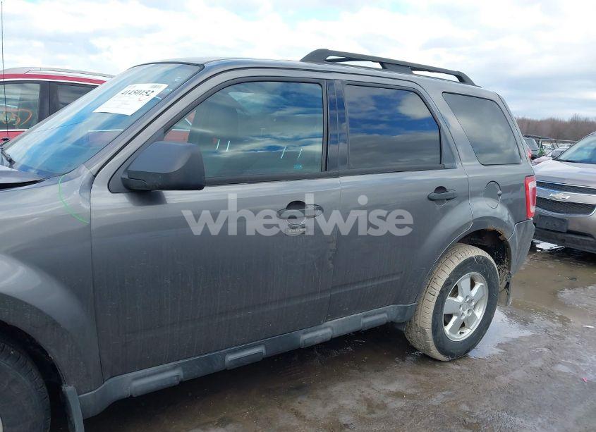 Photo 15 of 2012 Ford Escape XLT (VIN 1FMCU0D70CKA63189)