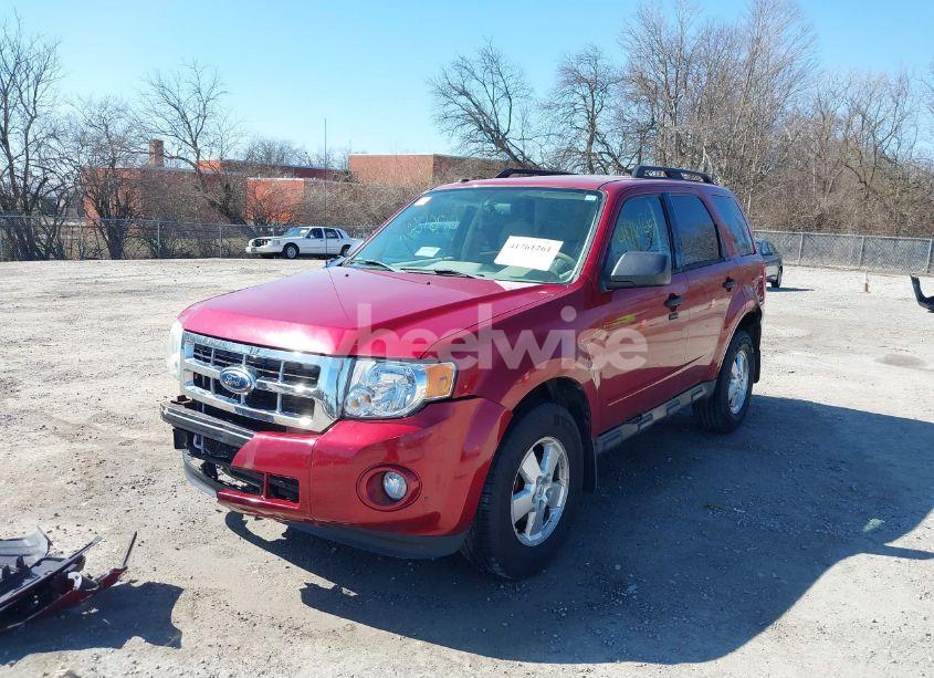Photo 2 of 2012 Ford Escape XLT (VIN 1FMCU0D70CKA82888)
