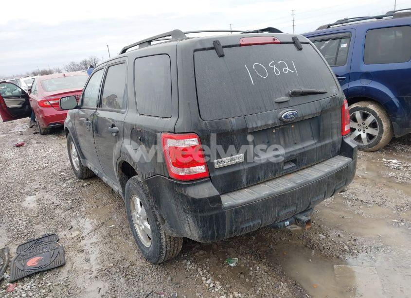 Photo 3 of 2012 Ford Escape XLT (VIN 1FMCU0D70CKB10821)