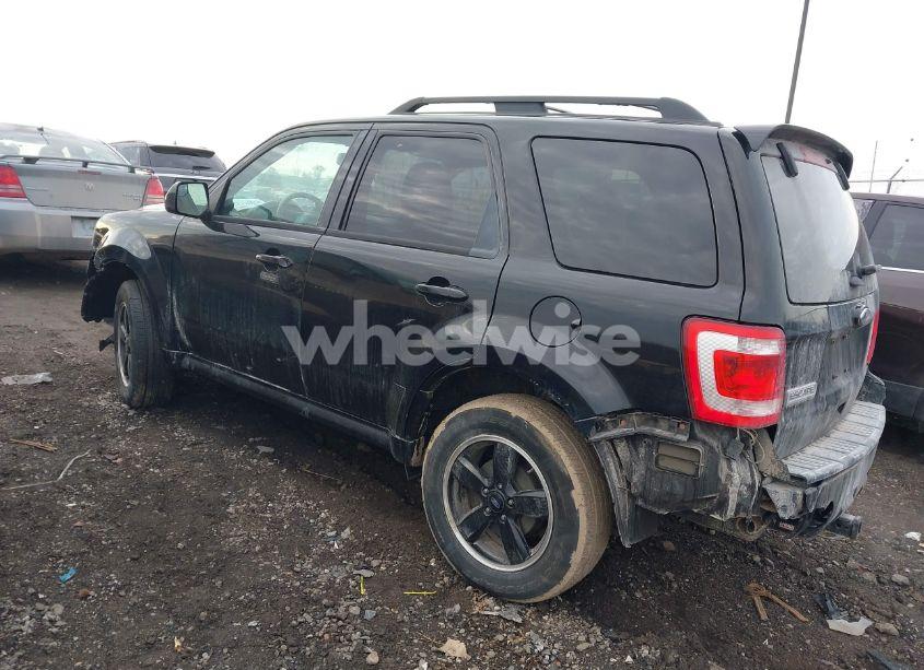 Photo 3 of 2012 Ford Escape XLT (VIN 1FMCU0D70CKB30017)
